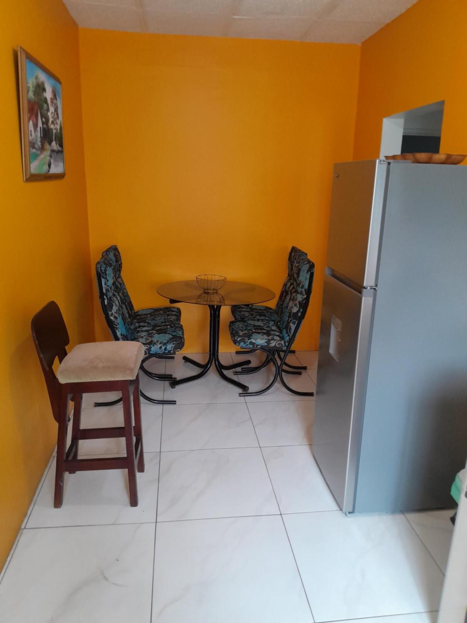 Granann'S Place Kingston Ngoại thất bức ảnh
